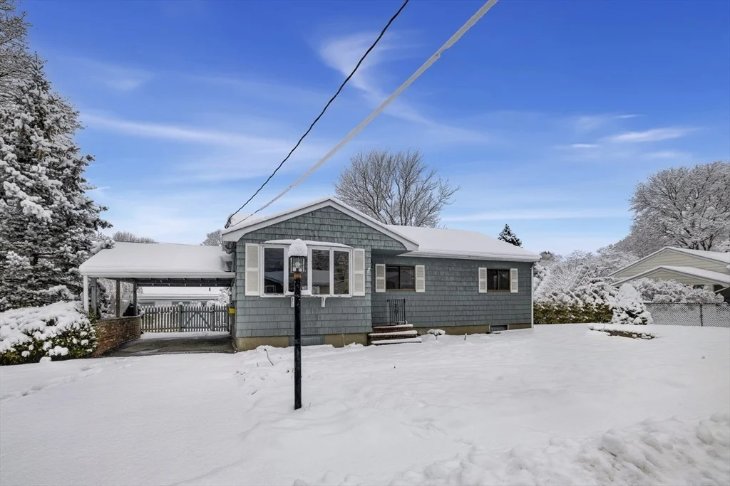 Photo of 6 Laurine Rd