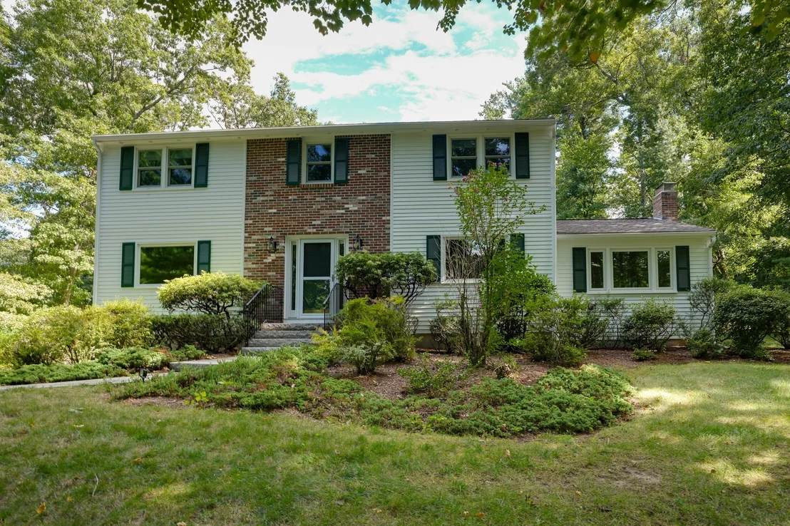 Photo of 22 Coolidge Cir