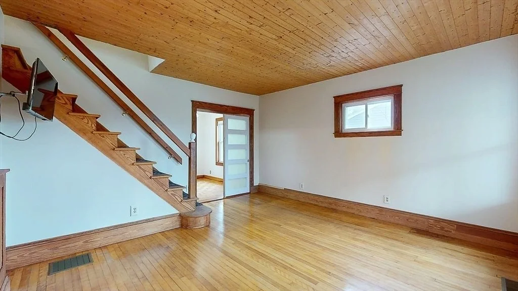 Photo of 86 Saint Nicholas Ave
