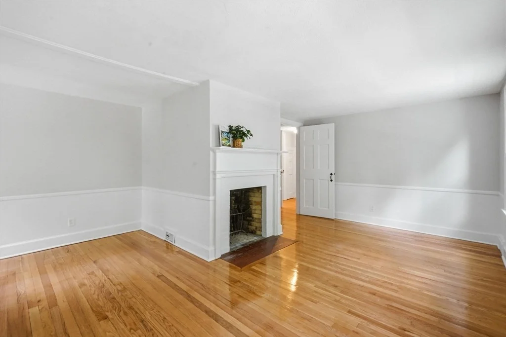 Photo of 634 Glendale Rd