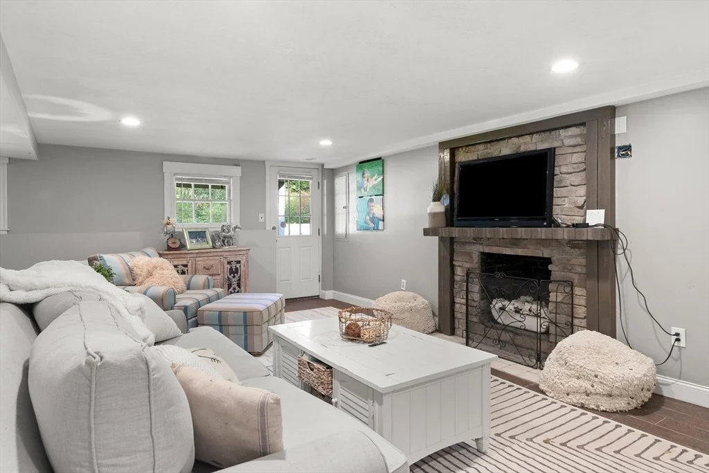 Photo of 34 Roberts Rd