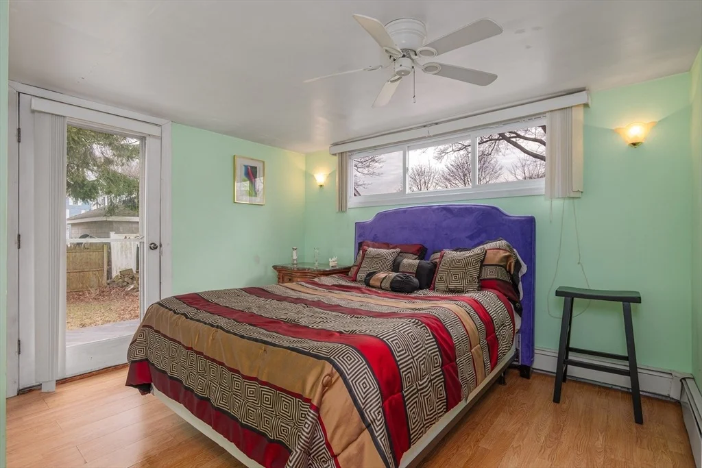 Photo of 6 Hayes Ave