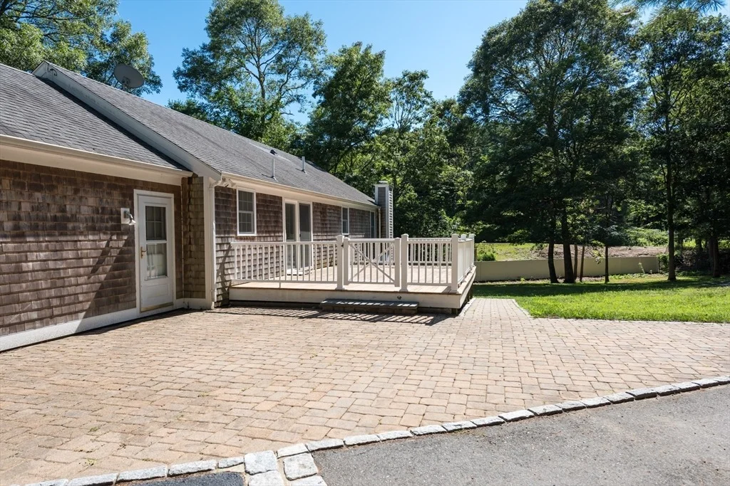 Photo of 35 Sharon Cir