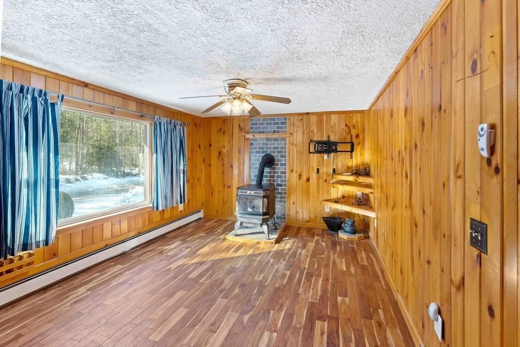 Photo of 12 Ethier Dr
