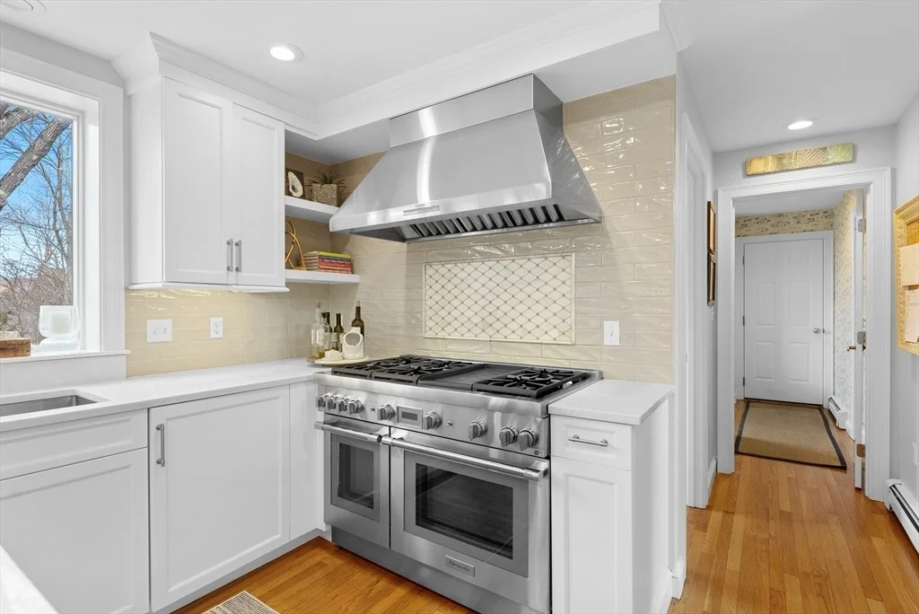 Photo of 10 Edgar Walker Ct