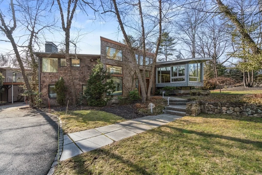 Photo of 482 Glen Road