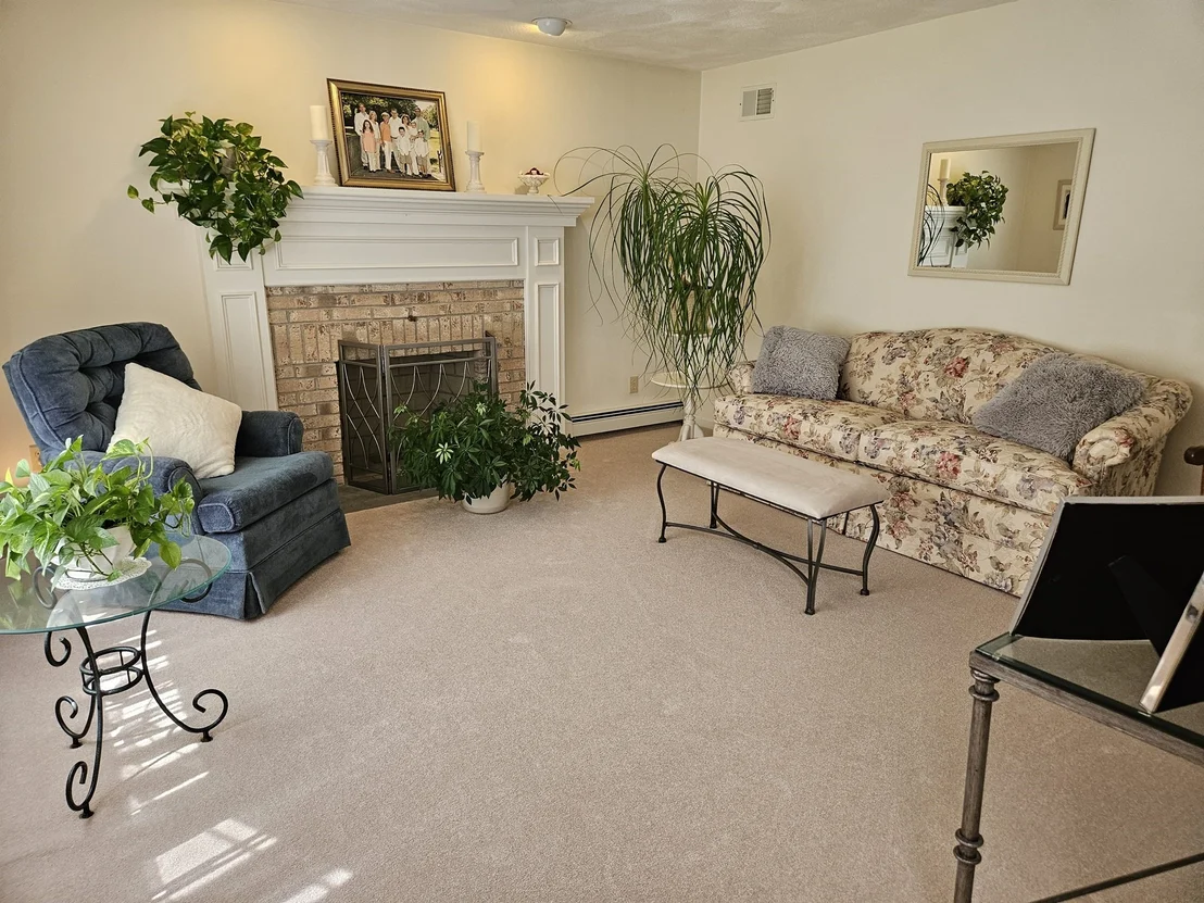Photo of 12 Jason Dr