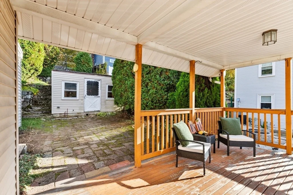 Photo of 33 Springdale Ave