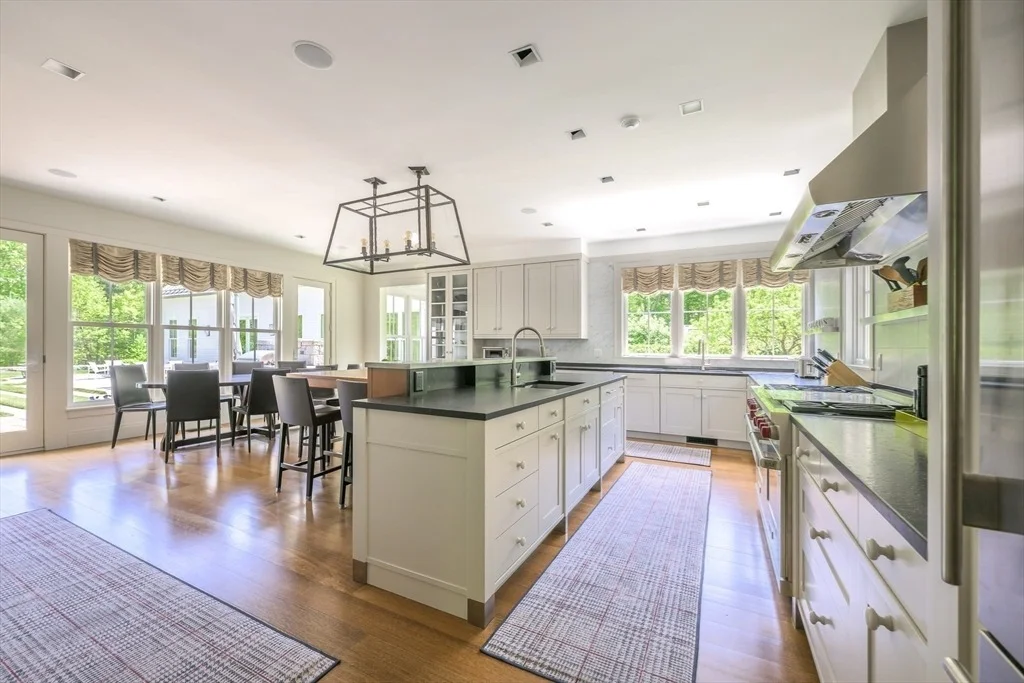 Photo of 163 Nagog Hill Rd