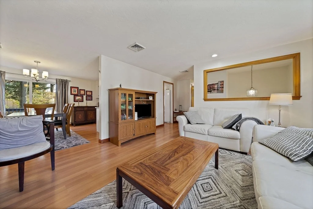 Photo of 40 Linden Park Dr