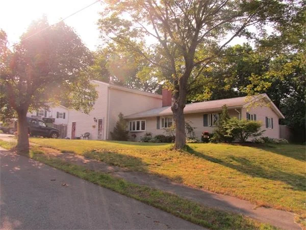 Photo of 27 Cornell Rd