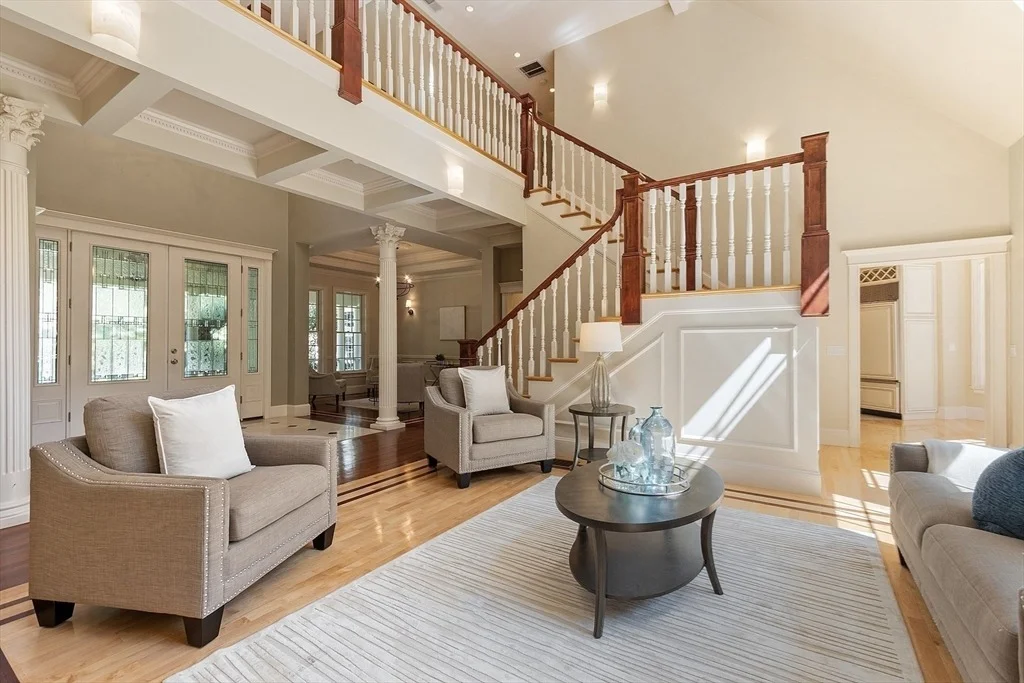 Photo of 19 Whippoorwill Lane