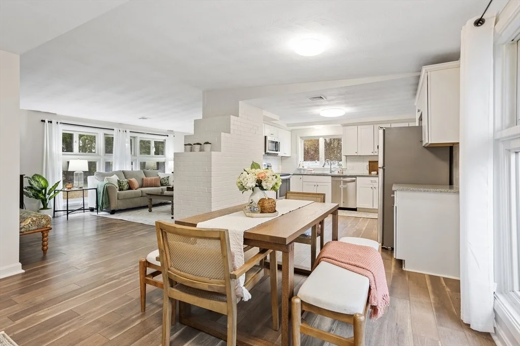Photo of 10 Parlee Road