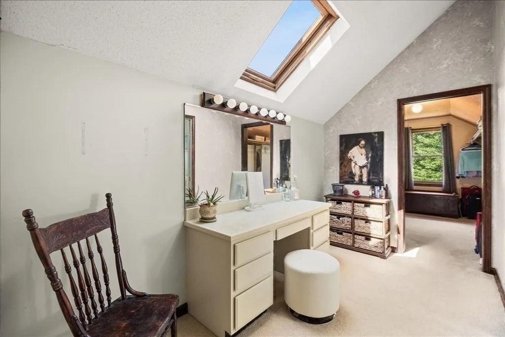 Photo of 9 Fort Apache Dr