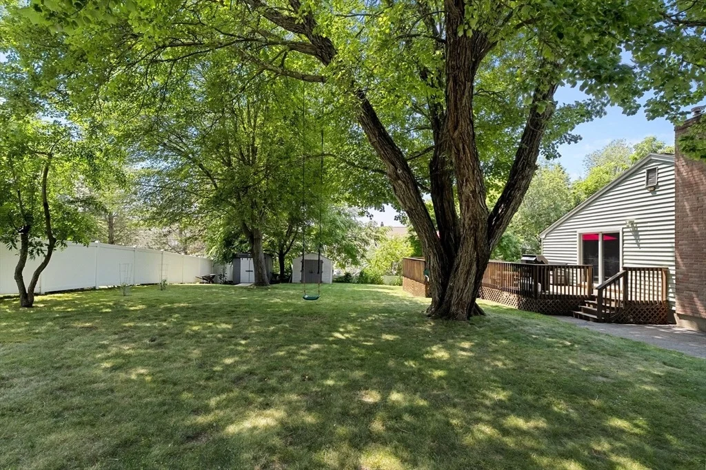 Photo of 10 Perley Ave