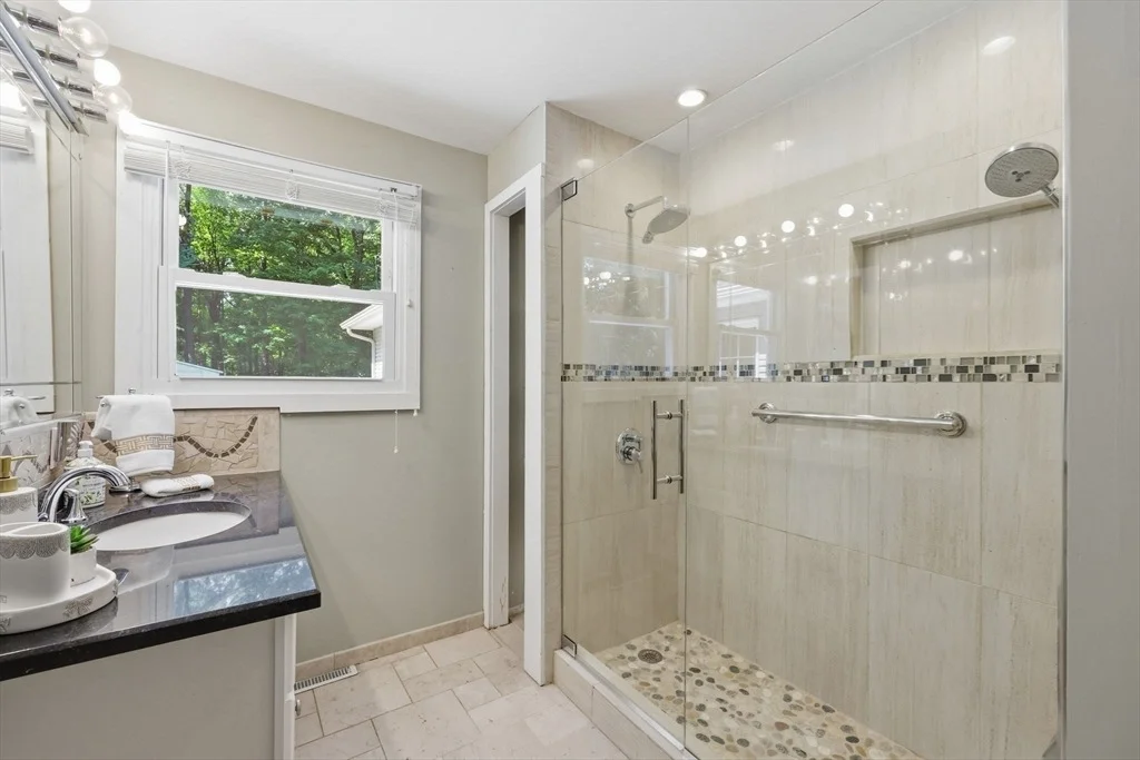 Photo of 37 Squirrel Rd