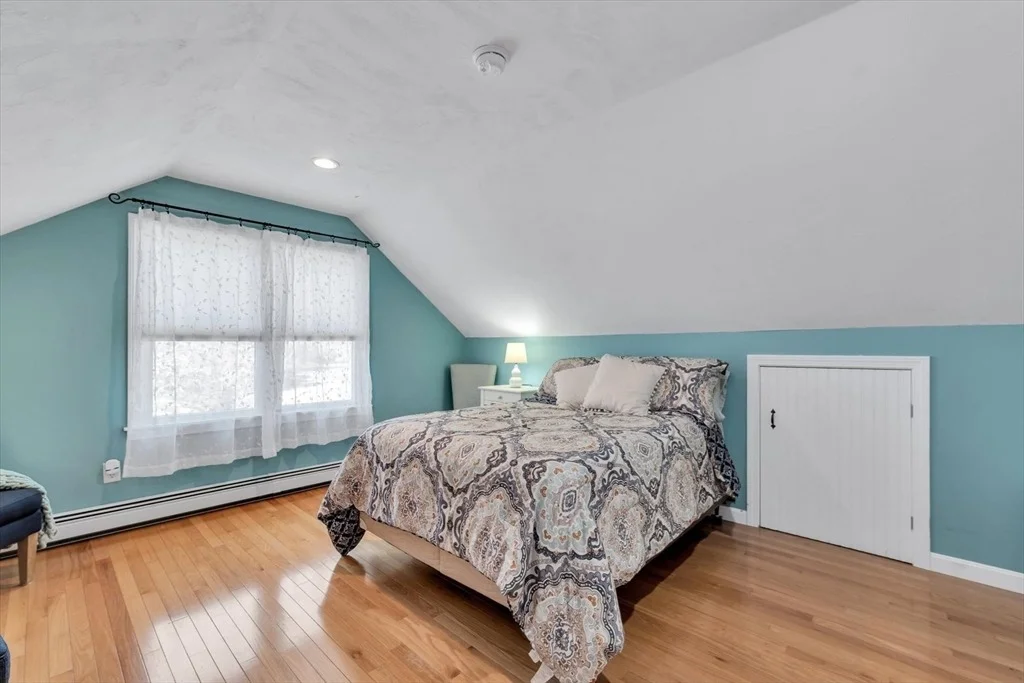 Photo of 5 Maple Ln