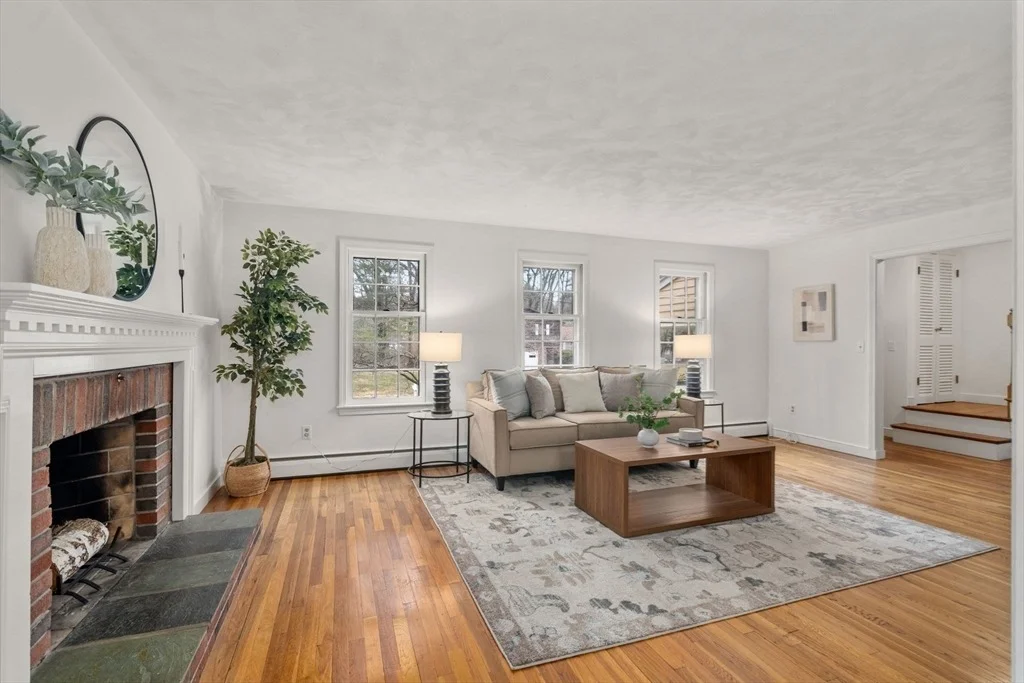 Photo of 8 Woodfall Road