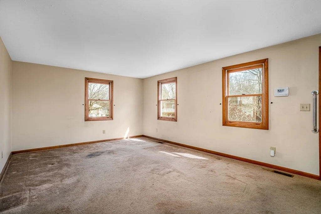 Photo of 6 Catalpa Circle