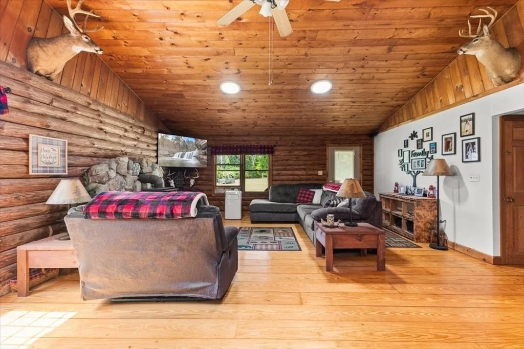 Photo of 148 Braley Hill Rd