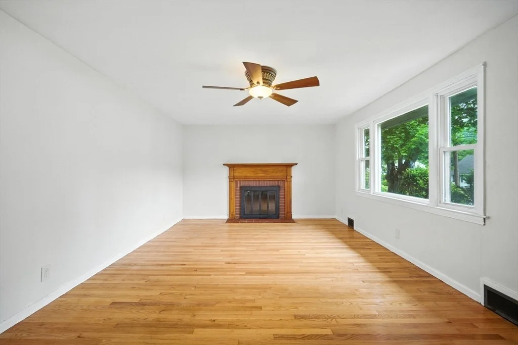 Photo of 32 Pine Hill Road