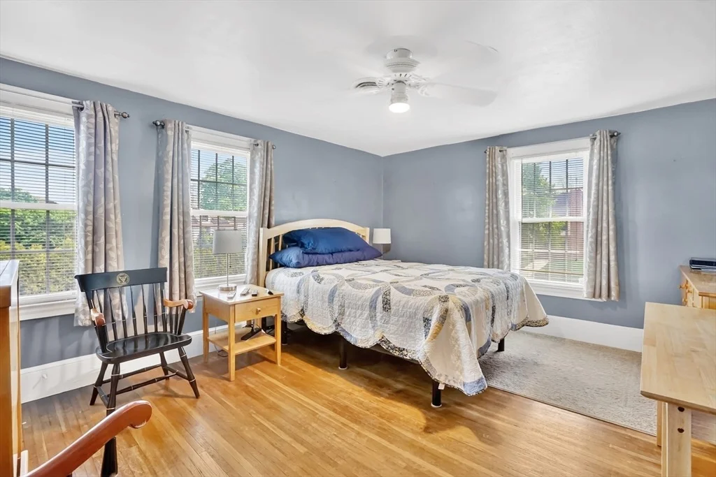 Photo of 146 Bellevue Ave