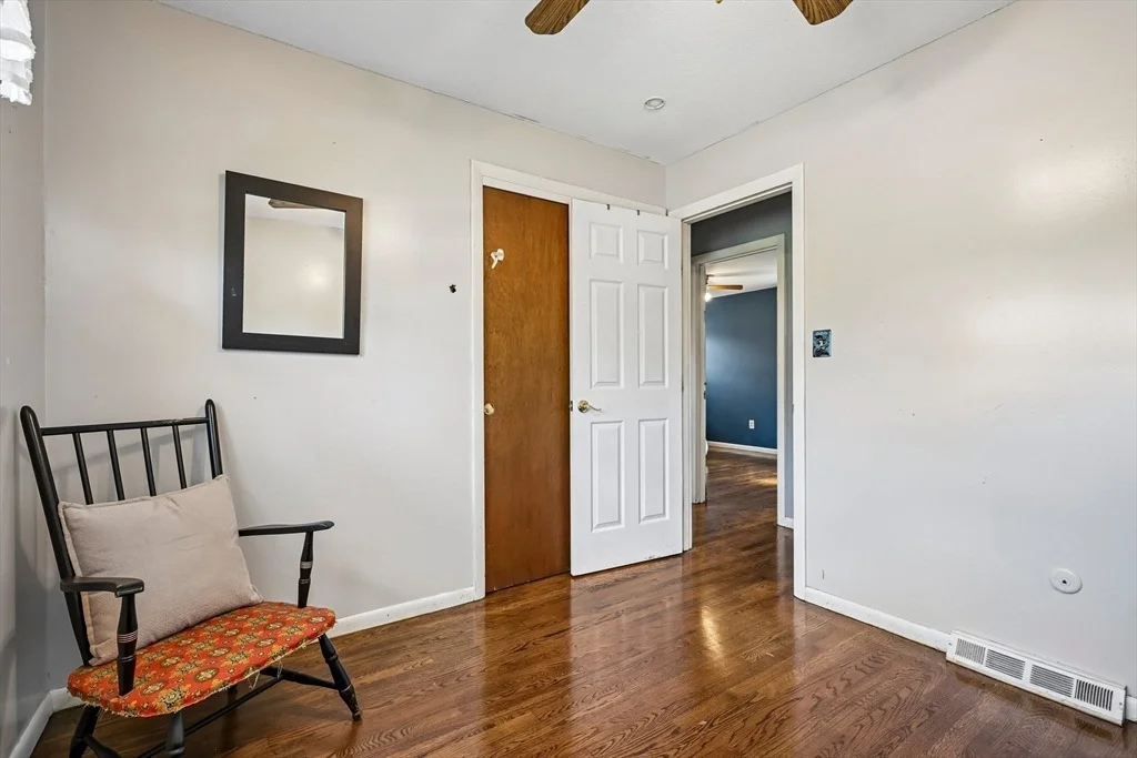 Photo of 12 Barnard Rd