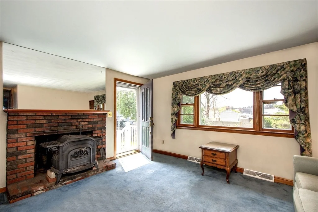 Photo of 6 Clover Road