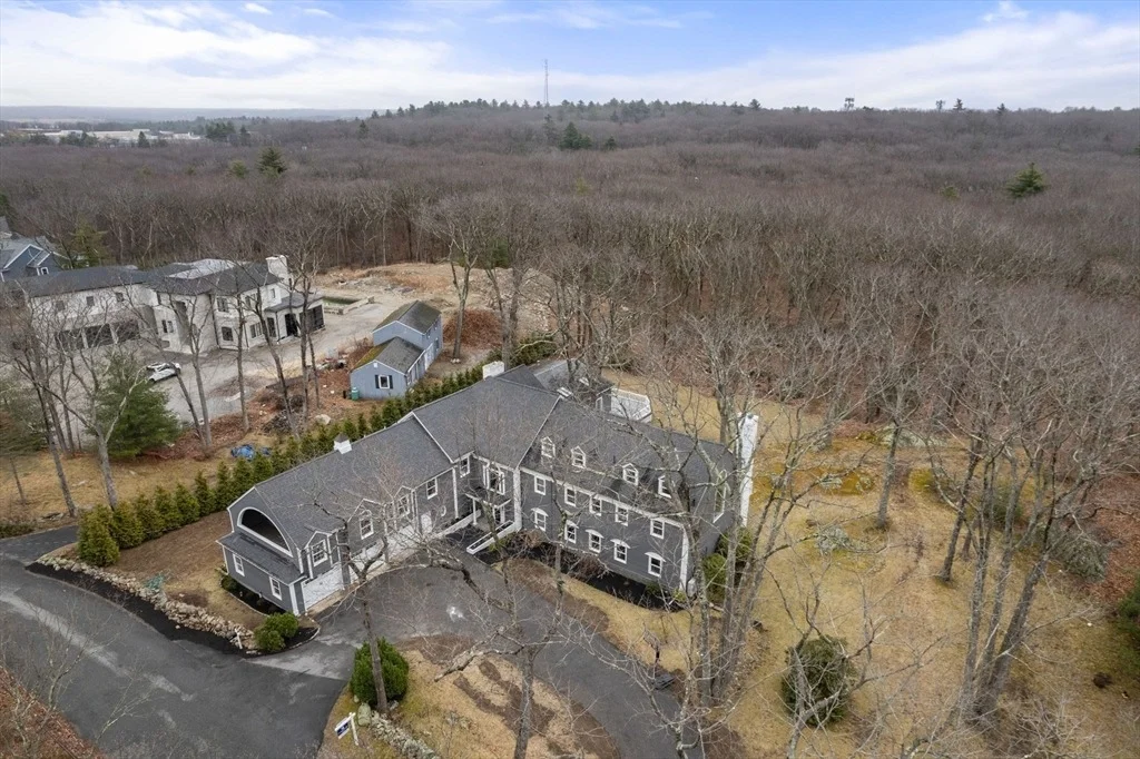 Photo of 85 Schoolmaster Ln