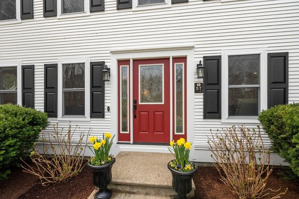 Photo of 57 Fairhaven Ln