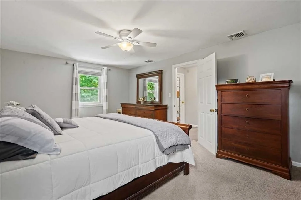 Photo of 7 Caroline Dr