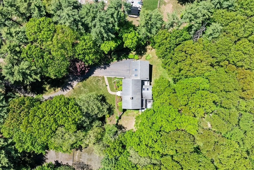 Photo of 9 Sagamore Road