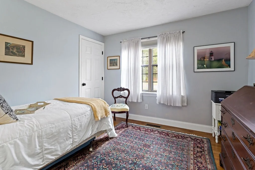 Photo of 7 Bonnie Briar Rd
