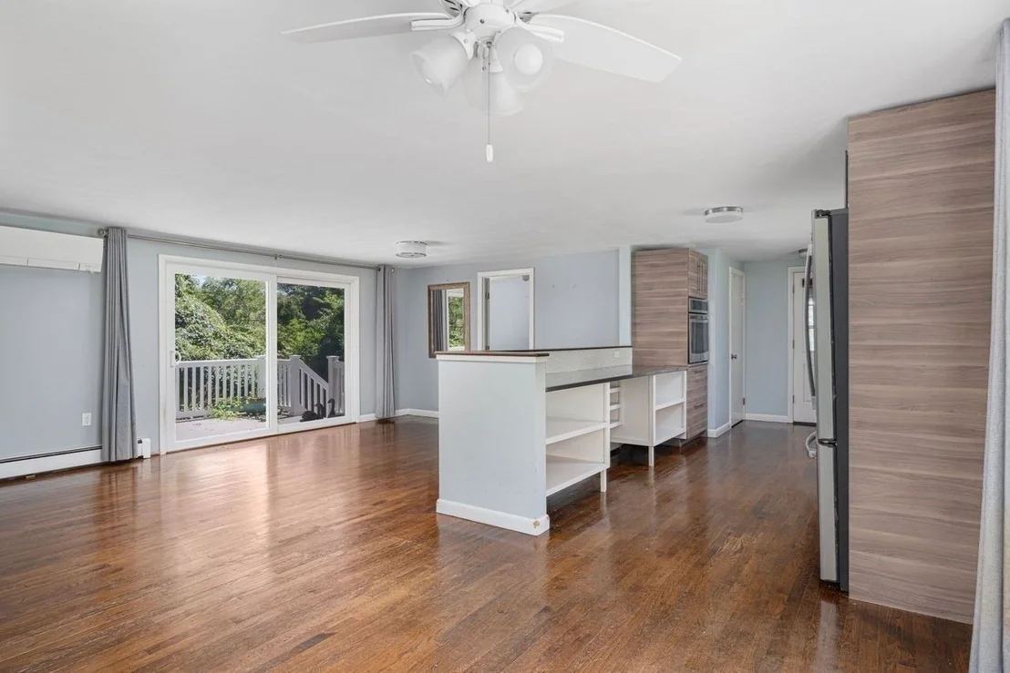 Photo of 255 251 John Dyer Road