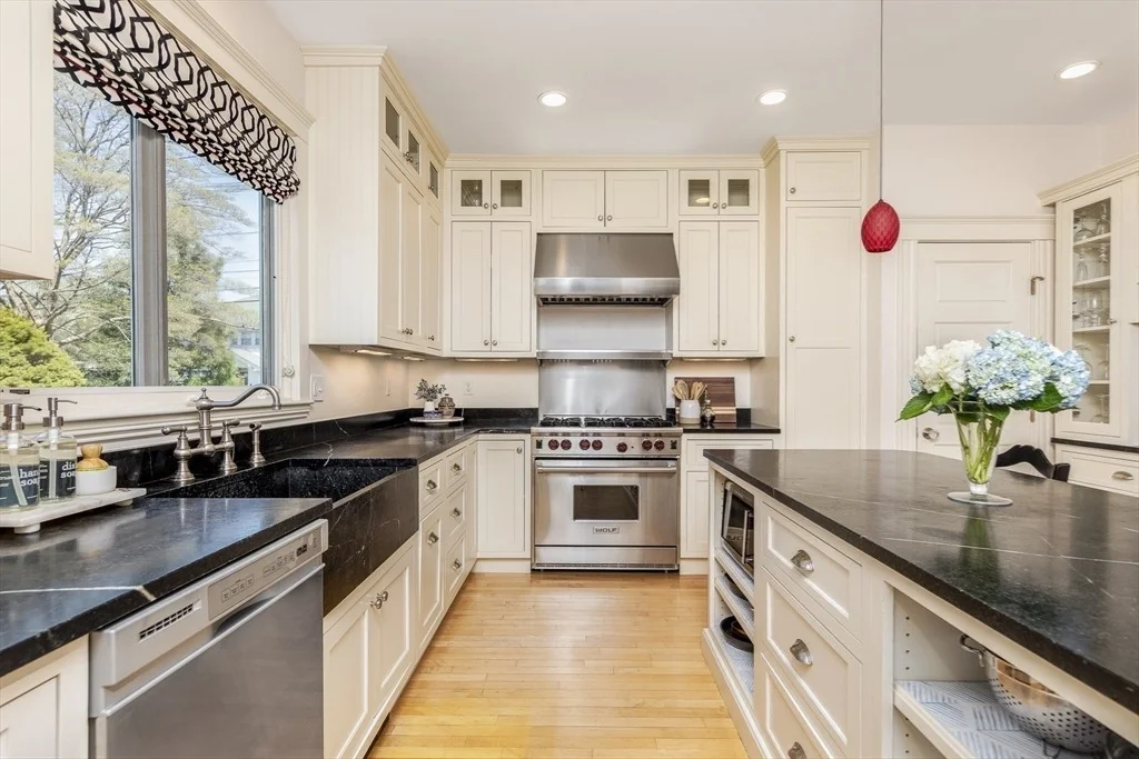 Photo of 39 Clifton Avenue