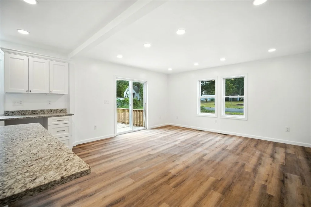 Photo of 150 Seymour Ave