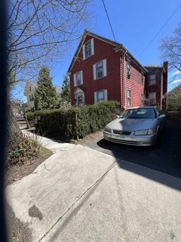Photo of 73 Beacon St
