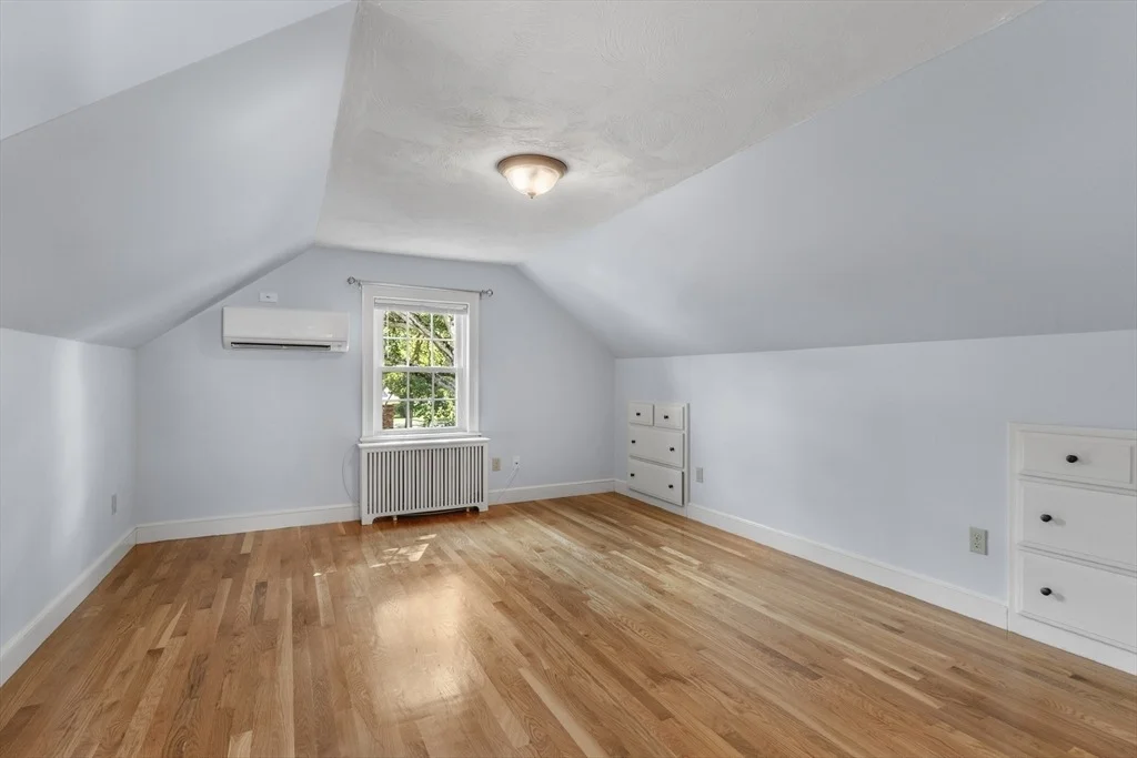 Photo of 277 Vernon Street