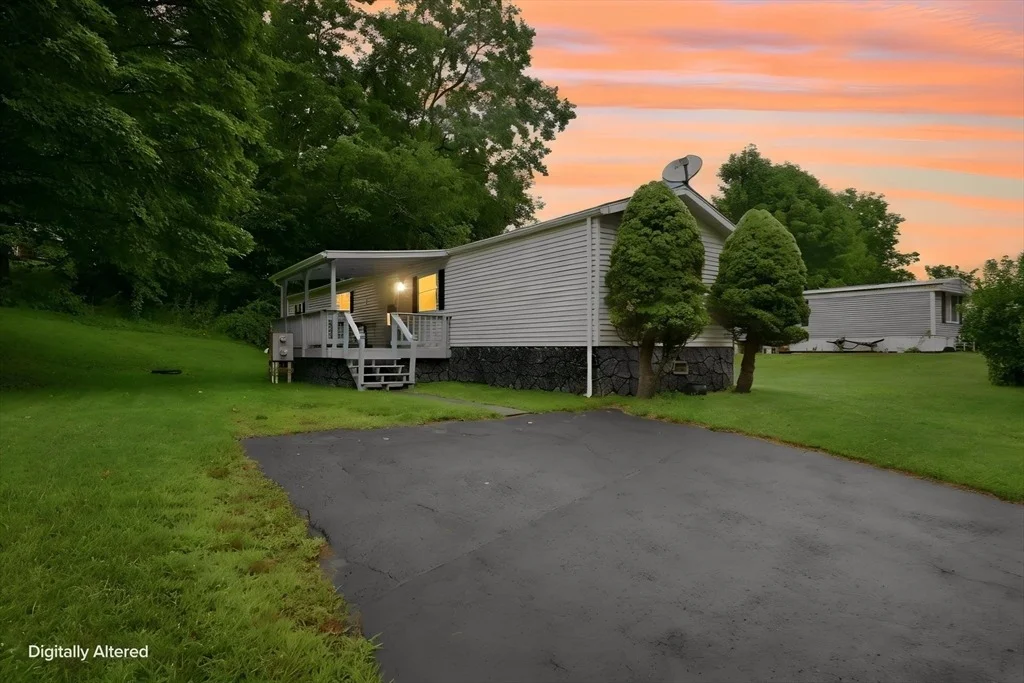 Photo of 59 Willow Lane