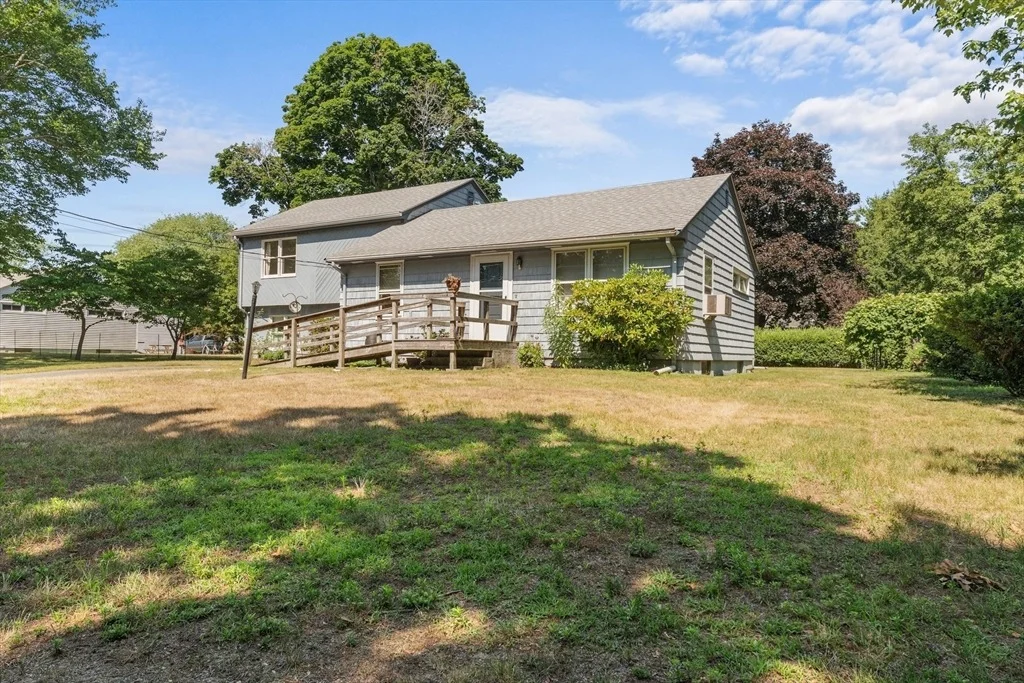 Photo of 48 Westbrook Dr
