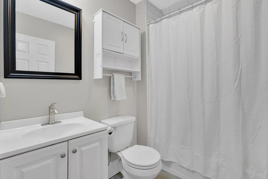 Photo of 7 Maple St