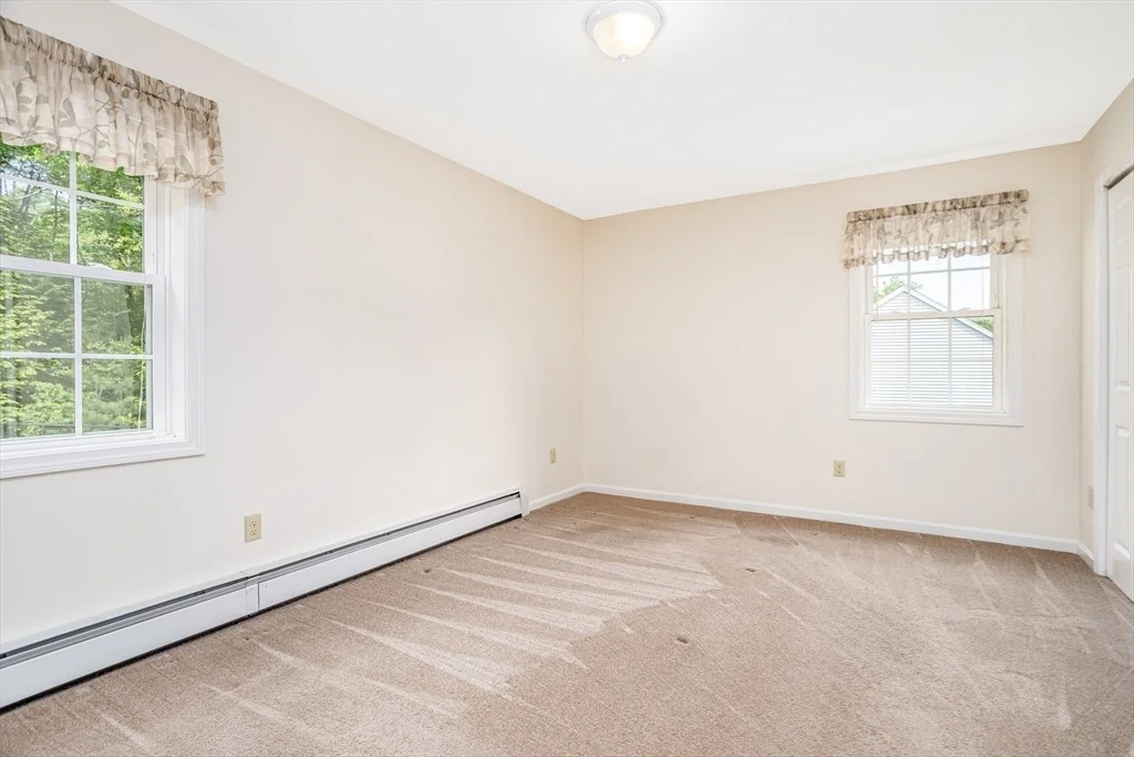 Photo of 380 Leo Drive