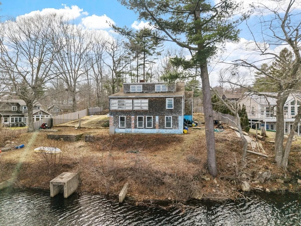Photo of 224 Echo Cove Road