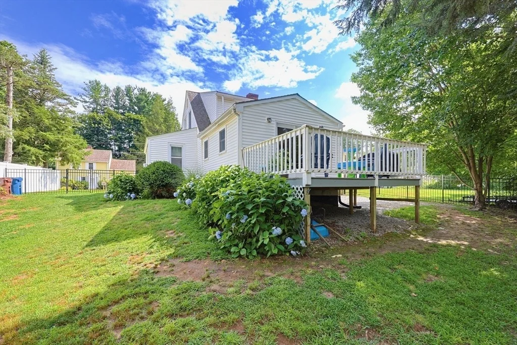 Photo of 4 Loring St