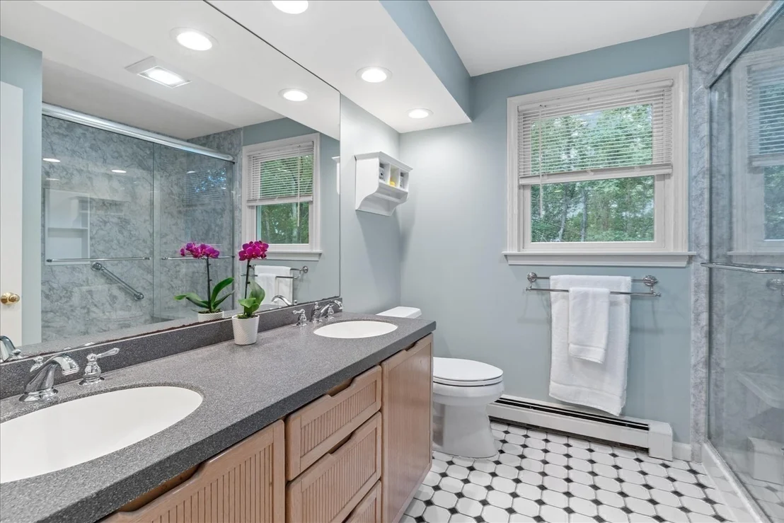 Photo of 32 Maple St