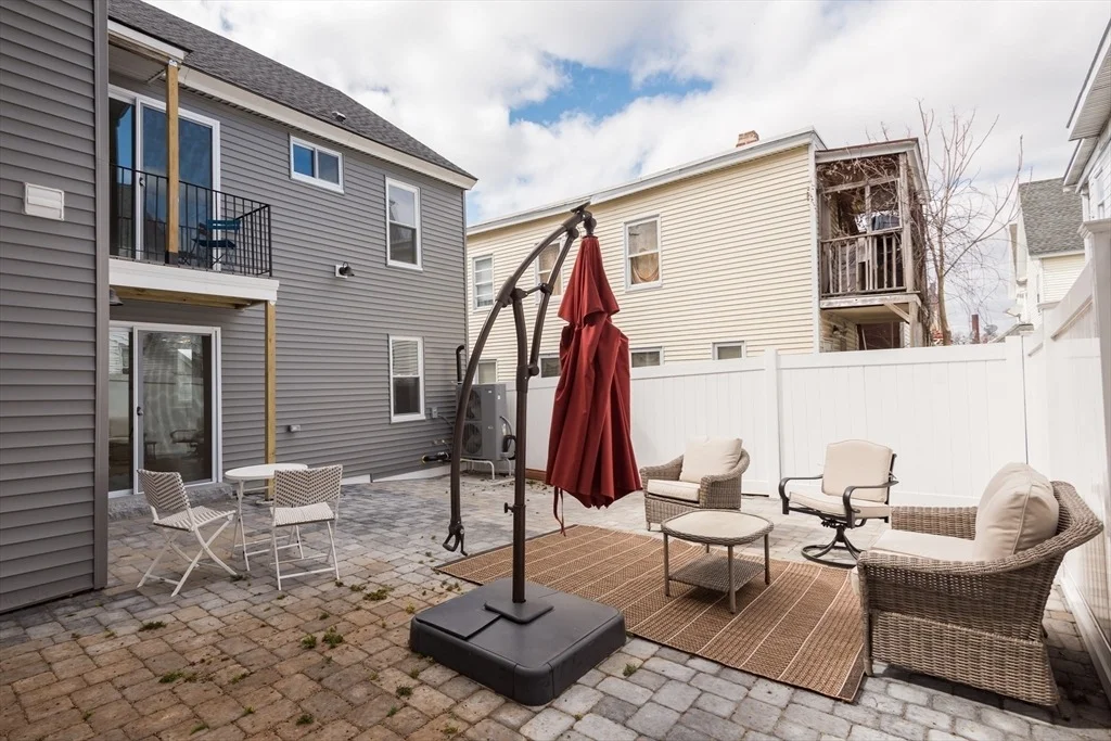 Photo of 142 Concord St