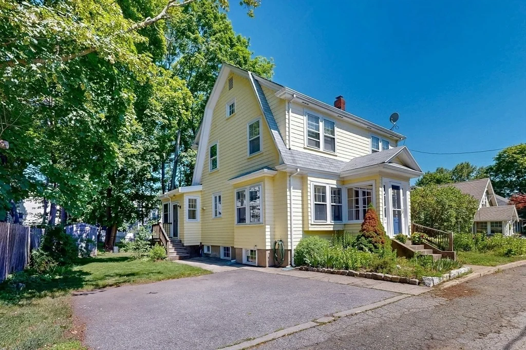 Photo of 11 Pine Ct