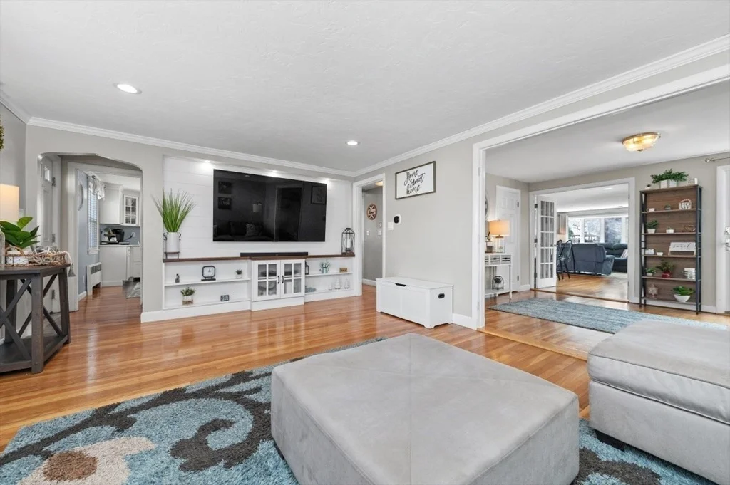 Photo of 10 Shade St