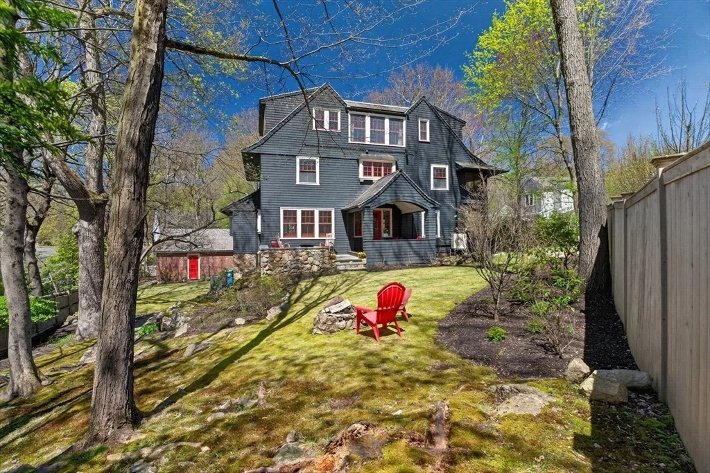 Photo of 70 Curve St