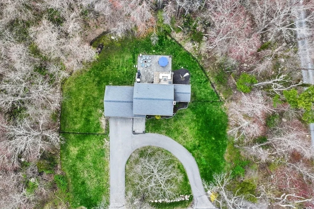 Photo of 184 Booth Hill Rd